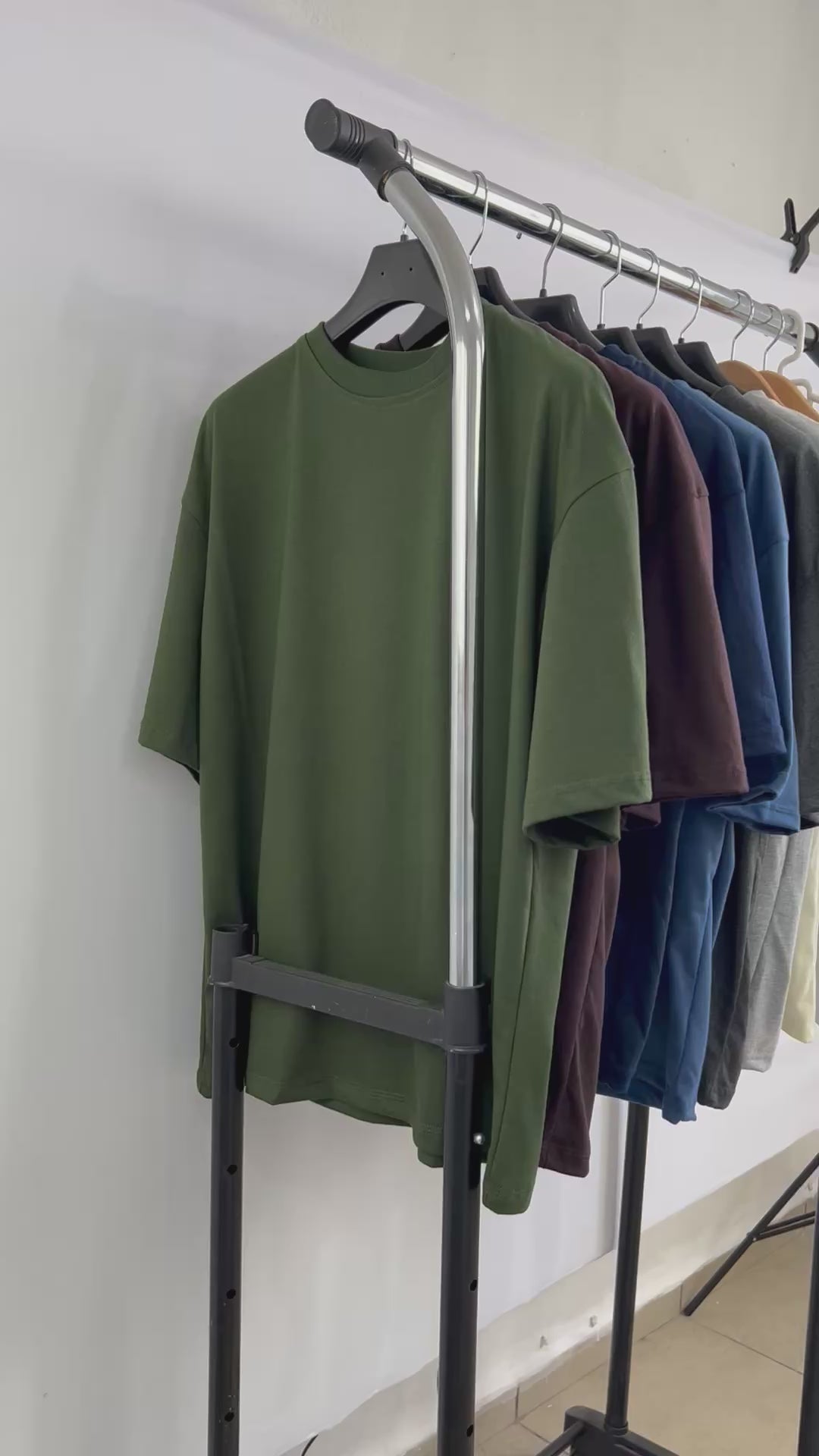 30 PLAYERAS DE 200 GSM CON PERSONALIZACION DTF